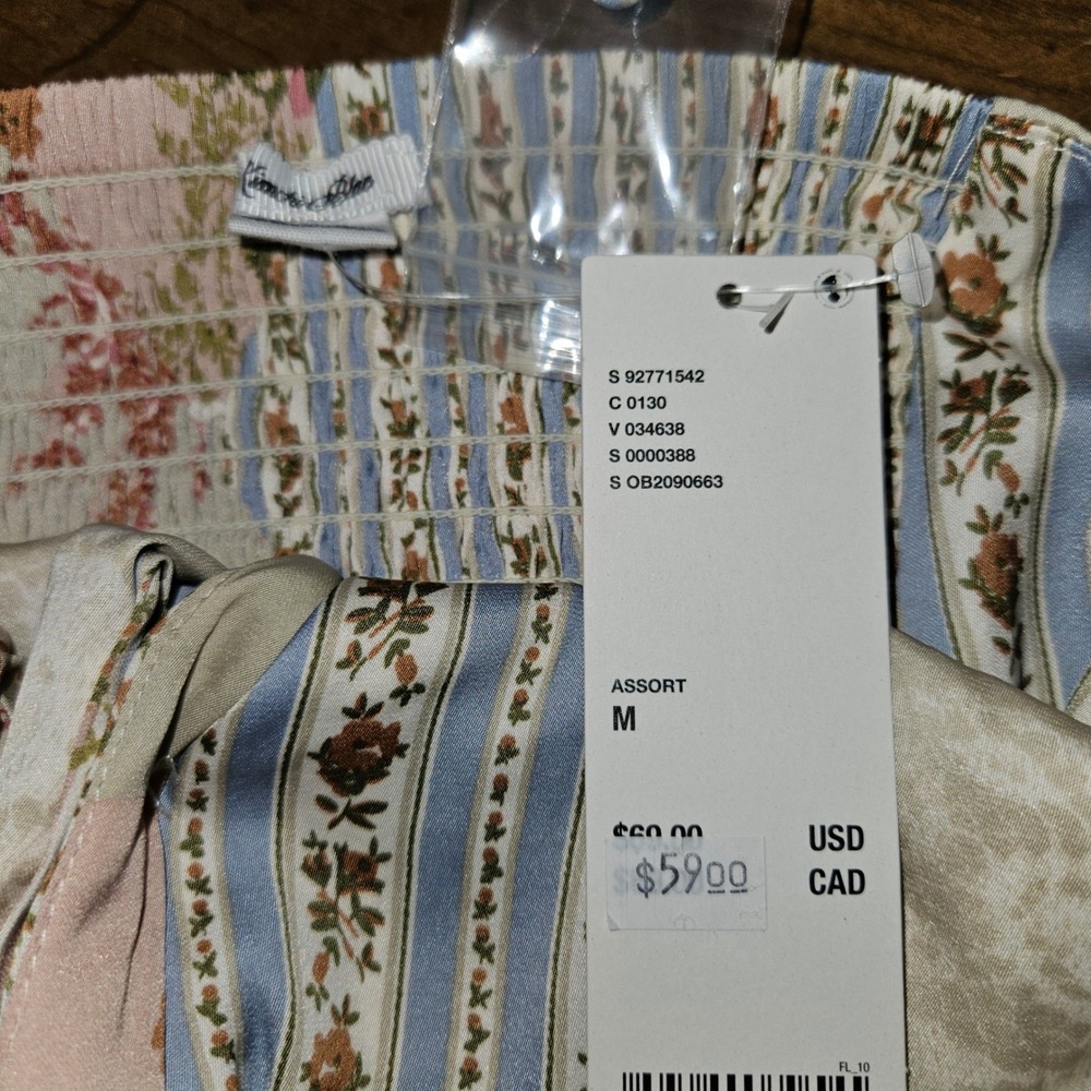 Kimchi Blue Patchwork Floral Mini Dress Multicolor Smocked Back Halter SZ M NEW - Picture 4 of 7